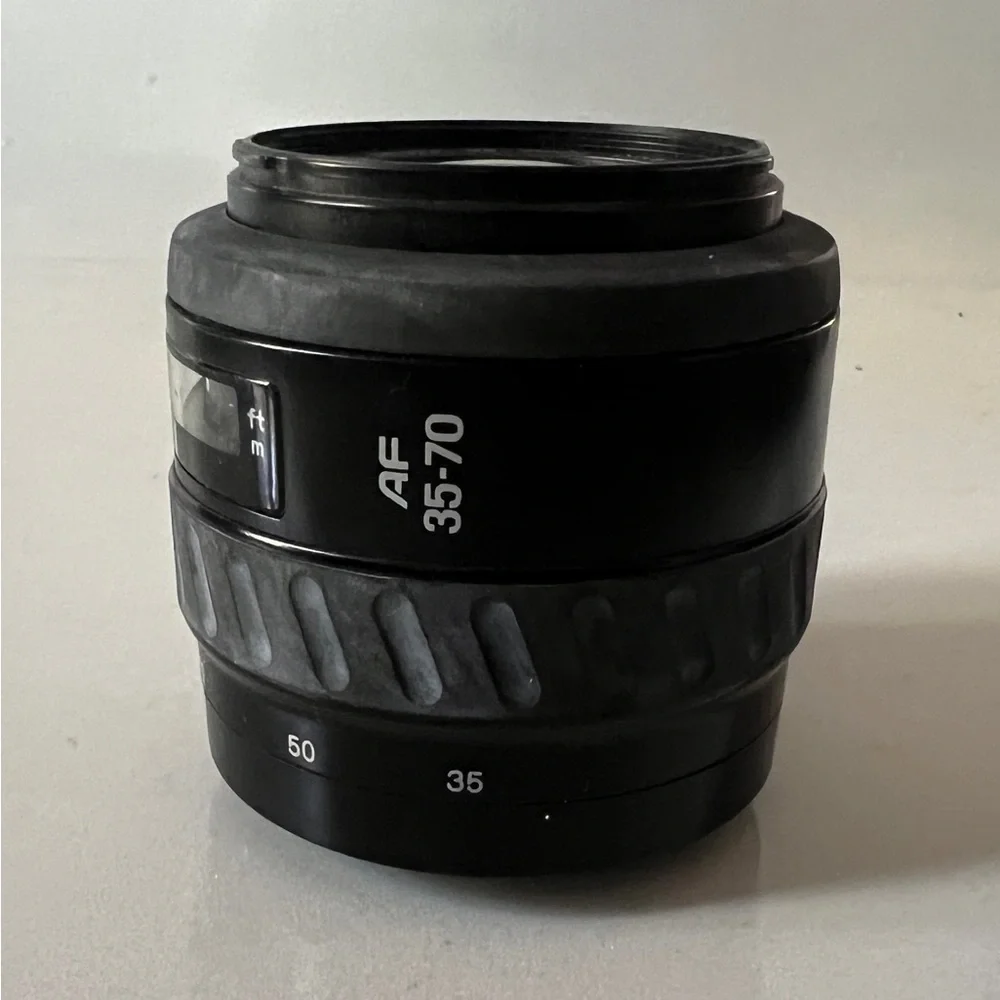 Minolta AF Zoom 35-70mm 1:35(22)-45 Lens for Sony Minolta A Mount Japan Ø49mm